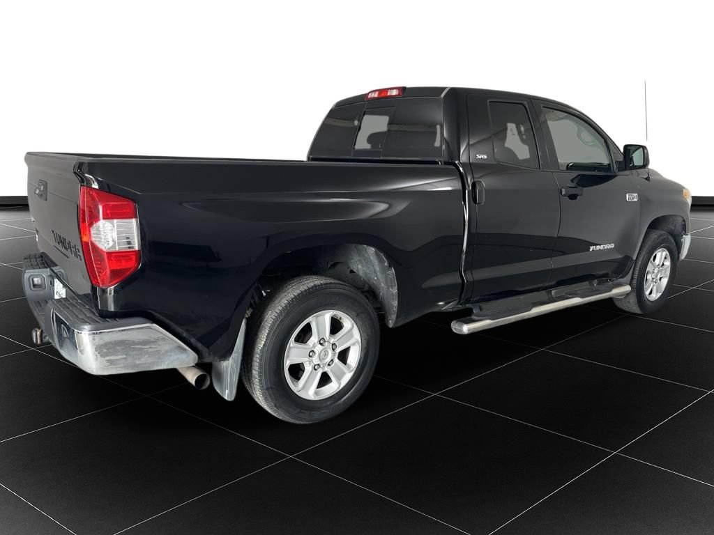 Used 2017 Toyota Tundra SR5 AWD/4WD image 5