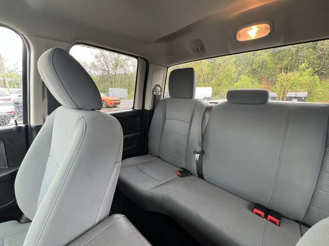 Used 2019 RAM 1500 Express w/ Express Value Package AWD/4WD image 13