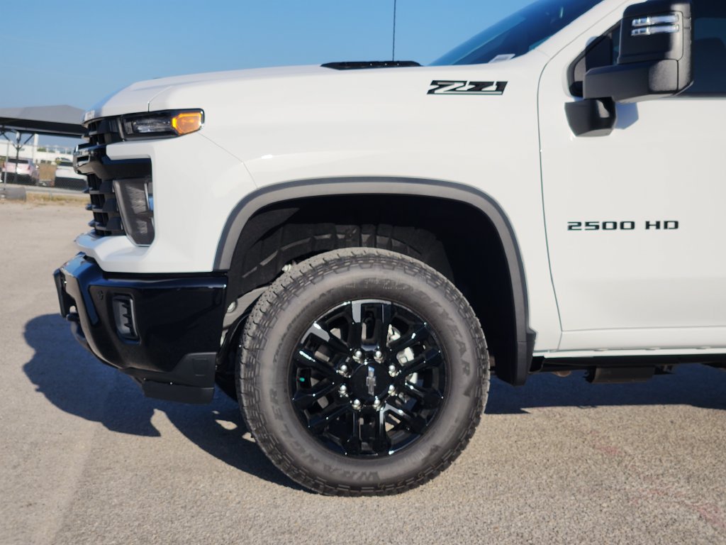 New 2026 Chevrolet Silverado 2500 Custom w/ Custom Value Package AWD/4WD image 5