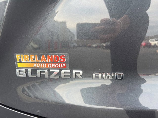 Used 2022 Chevrolet Blazer LT w/ Sound & Technology Package image 9