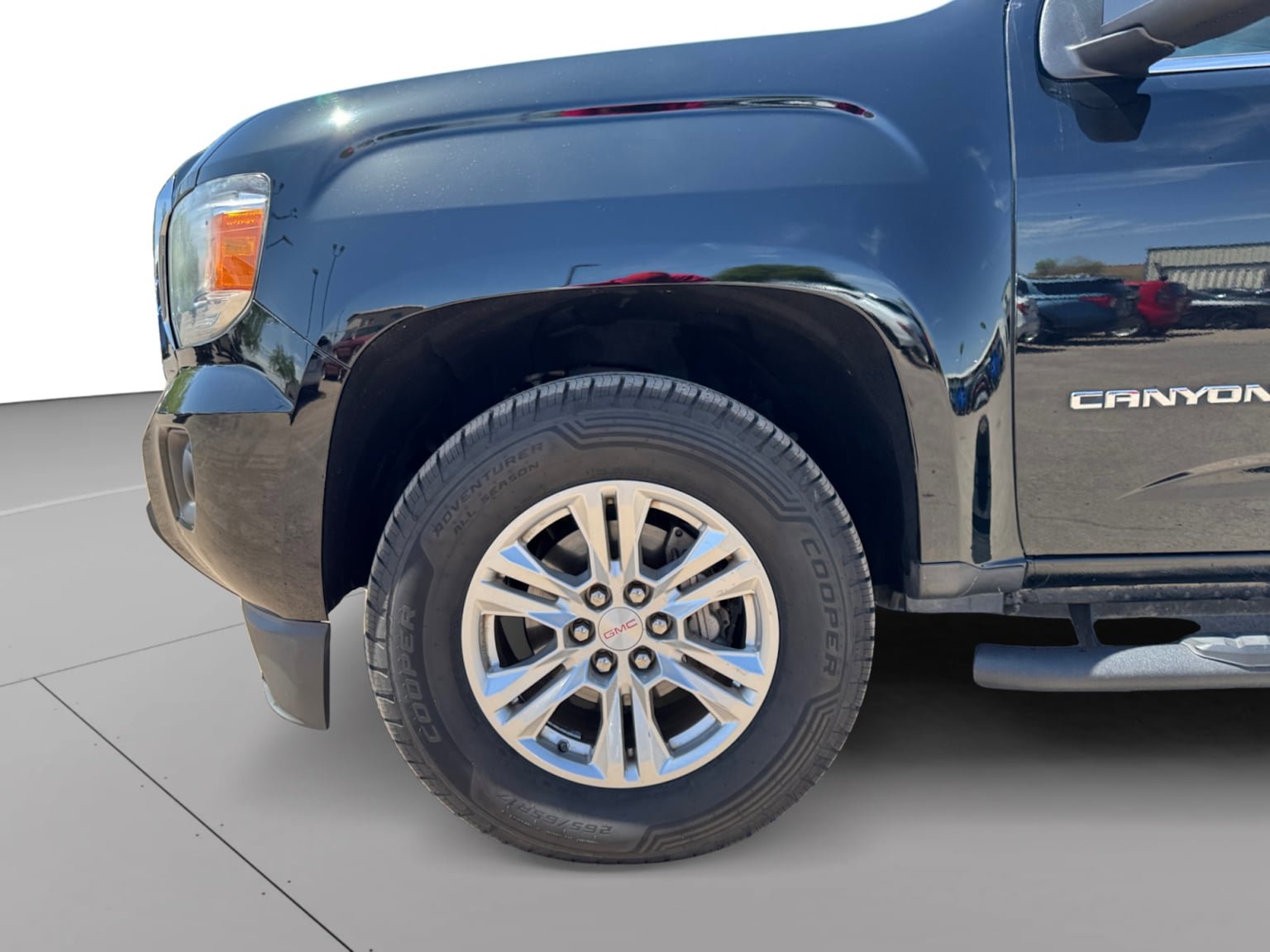 Used 2020 GMC Canyon SLE w/ Trailering Package RWD image 9