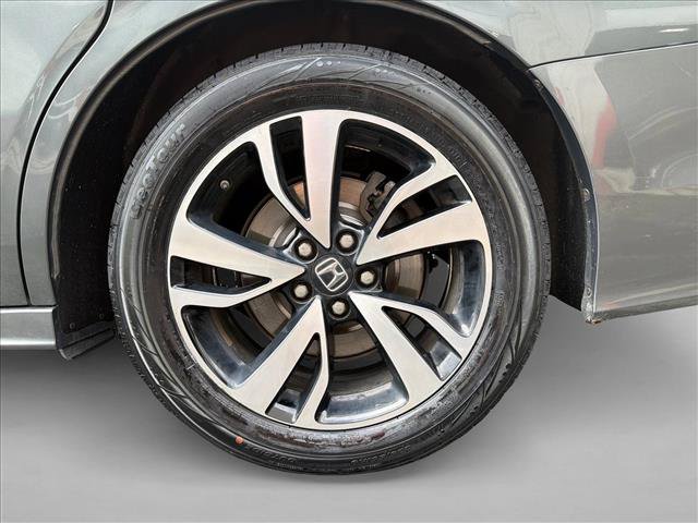 Used 2018 Honda Odyssey Elite image 9