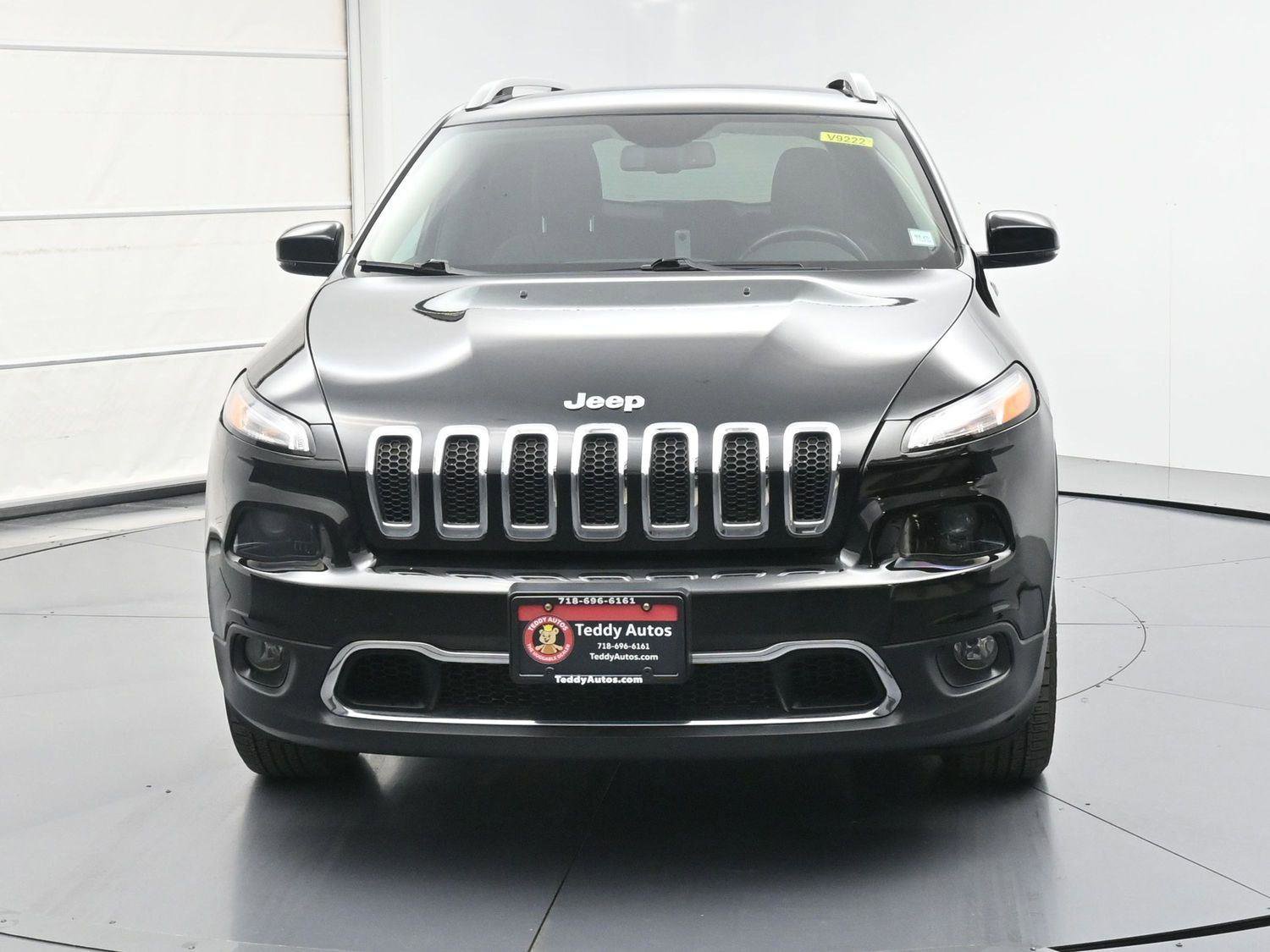 Used 2018 Jeep Cherokee Limited image 24