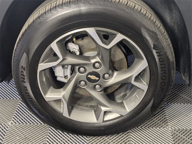 Certified 2025 Chevrolet Trax LT w/ LT Convenience Package image 8