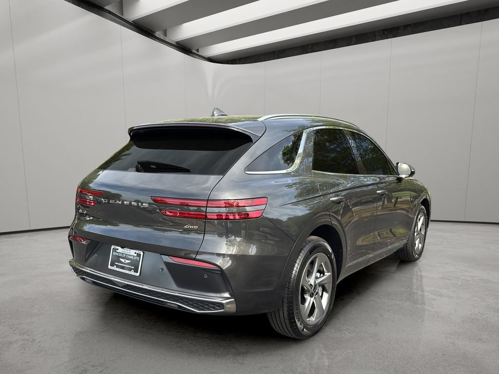 Certified 2026 Genesis GV70 2.5T AWD/4WD image 5