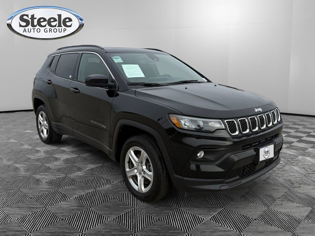 Certified 2023 Jeep Compass Latitude w/ Sun and Sound Group image 7