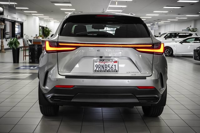 Certified 2025 Lexus NX 350h AWD w/ Accessory Package (2T) image 7