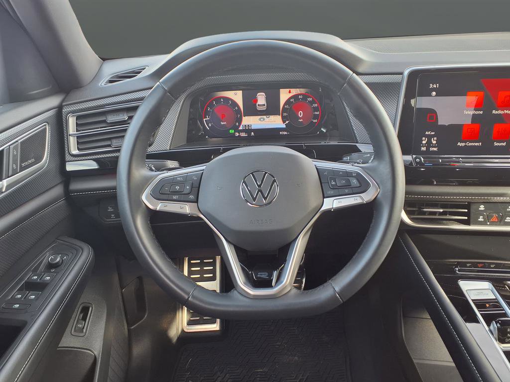 Used 2024 Volkswagen Atlas Cross Sport SEL Premium R-Line AWD/4WD image 18