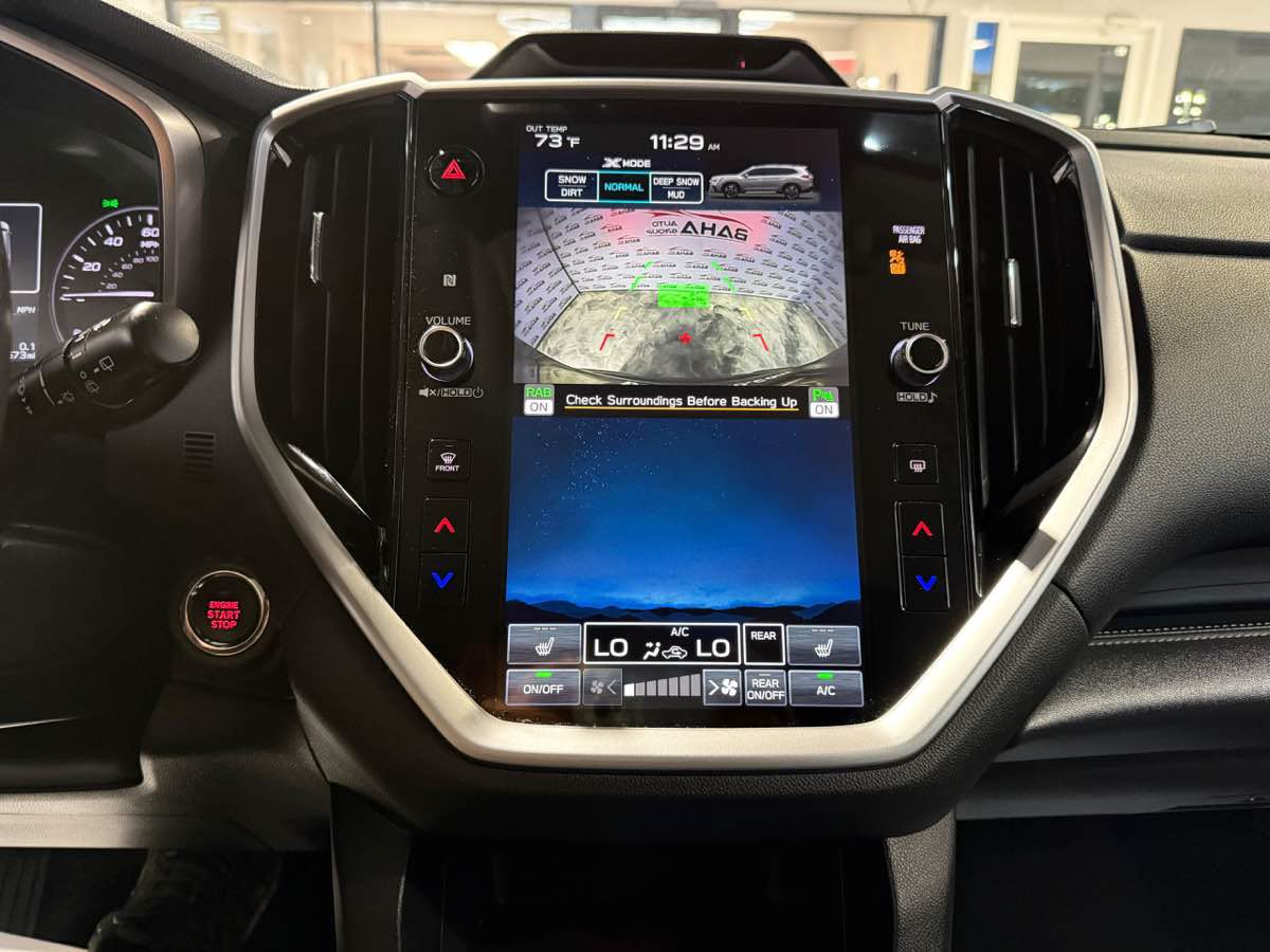 Used 2023 Subaru Ascent Limited AWD/4WD image 19