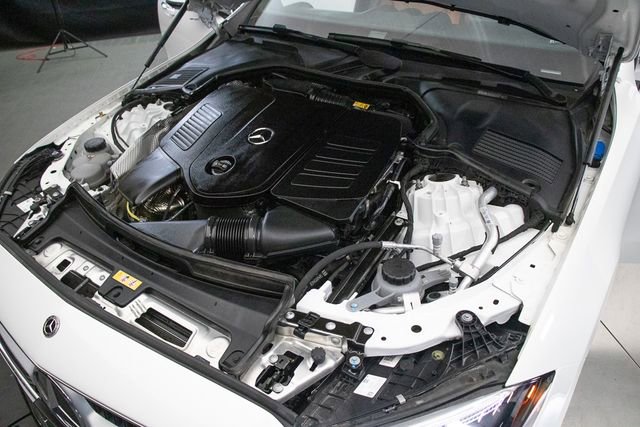 Used 2025 Mercedes-Benz C 300 4MATIC Sedan image 26