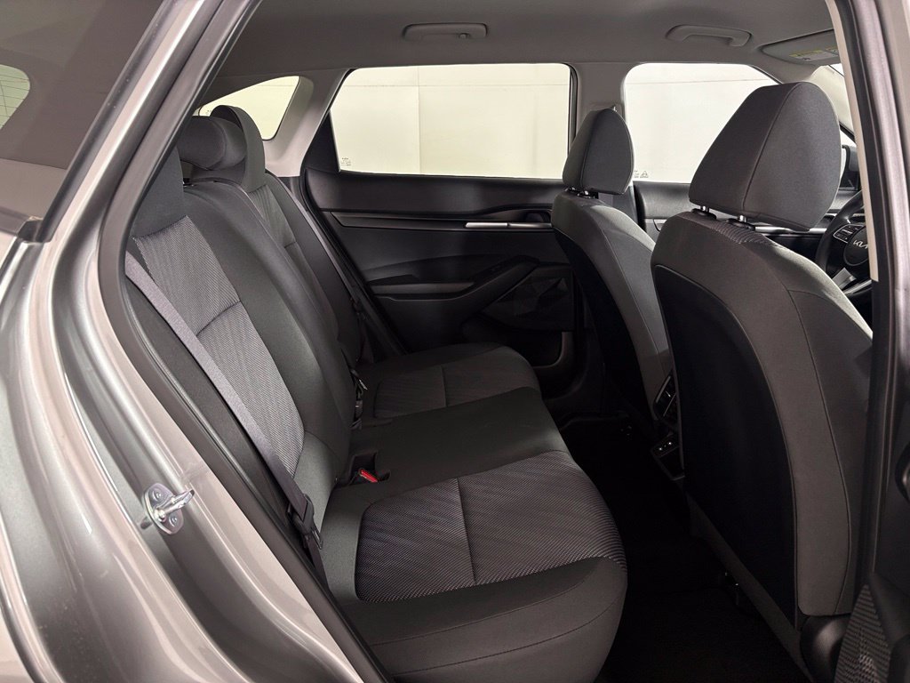 New 2026 Kia Seltos LX FWD image 37