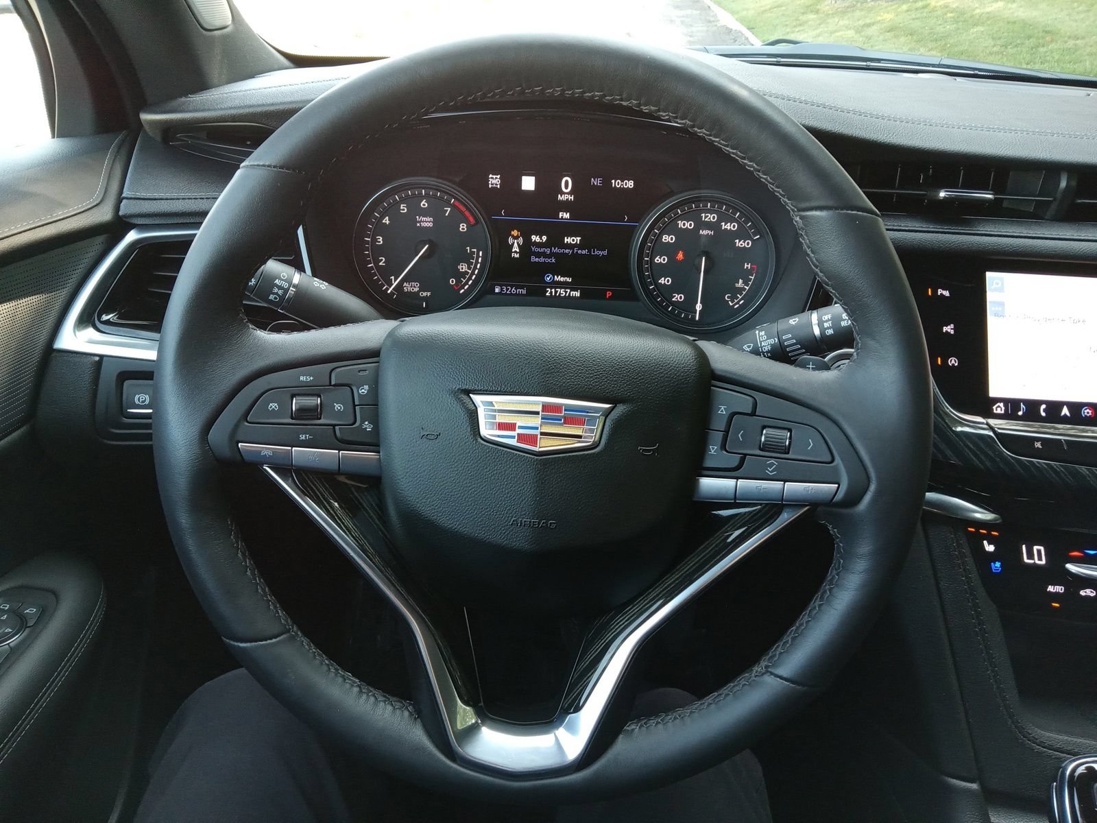 Used 2023 Cadillac XT6 Premium Luxury w/ Technology Package AWD/4WD image 13