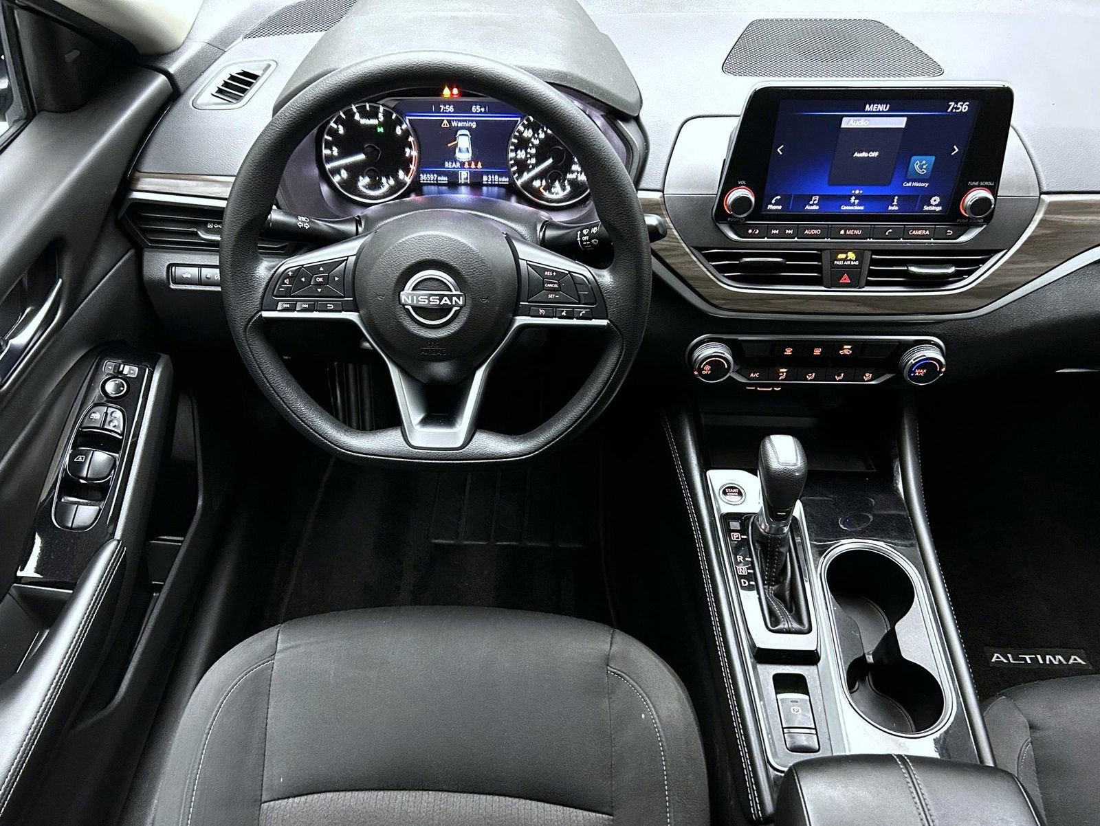 Used 2023 Nissan Altima 2.5 SV AWD/4WD image 14