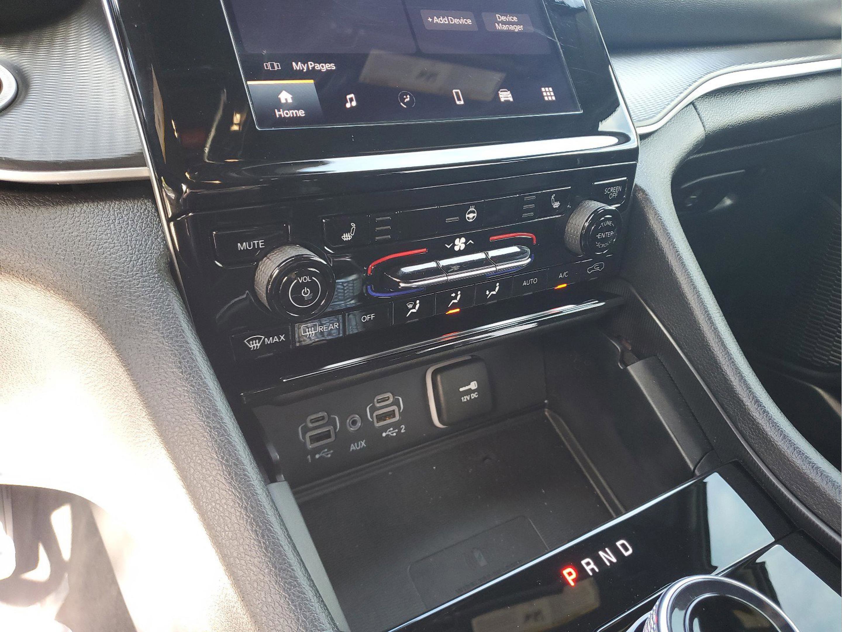 Certified 2024 Jeep Grand Cherokee Altitude image 23