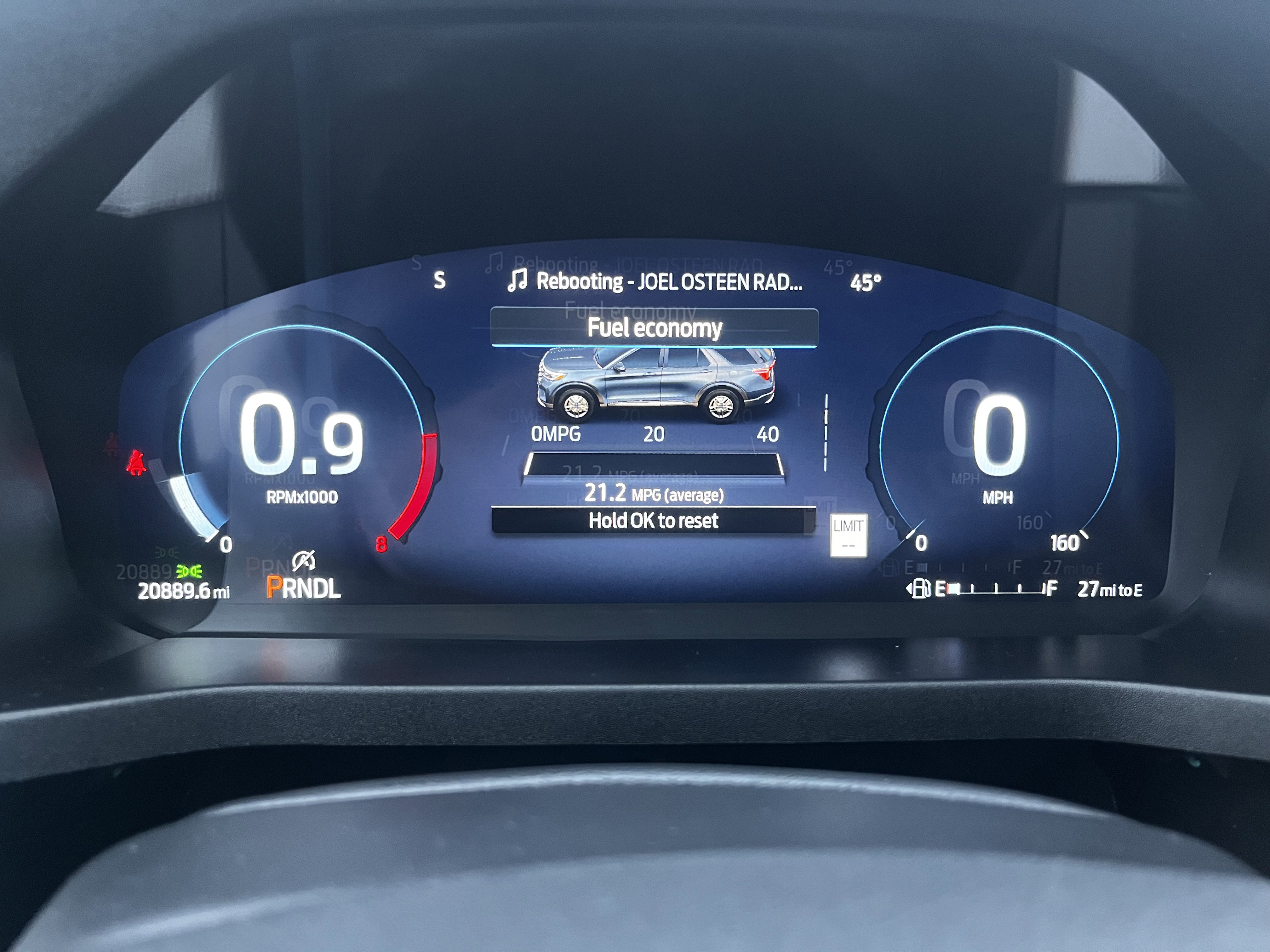 Used 2025 Ford Explorer Active AWD/4WD image 13