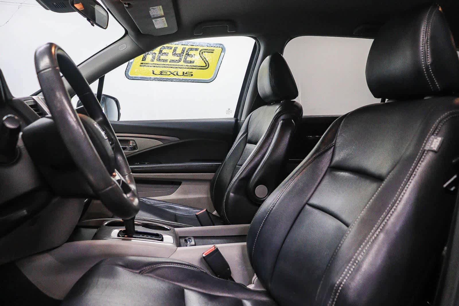 Used 2020 Honda Pilot LX image 17