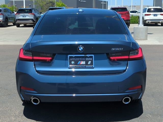 Used 2025 BMW 330i Sedan w/ Convenience Package image 7