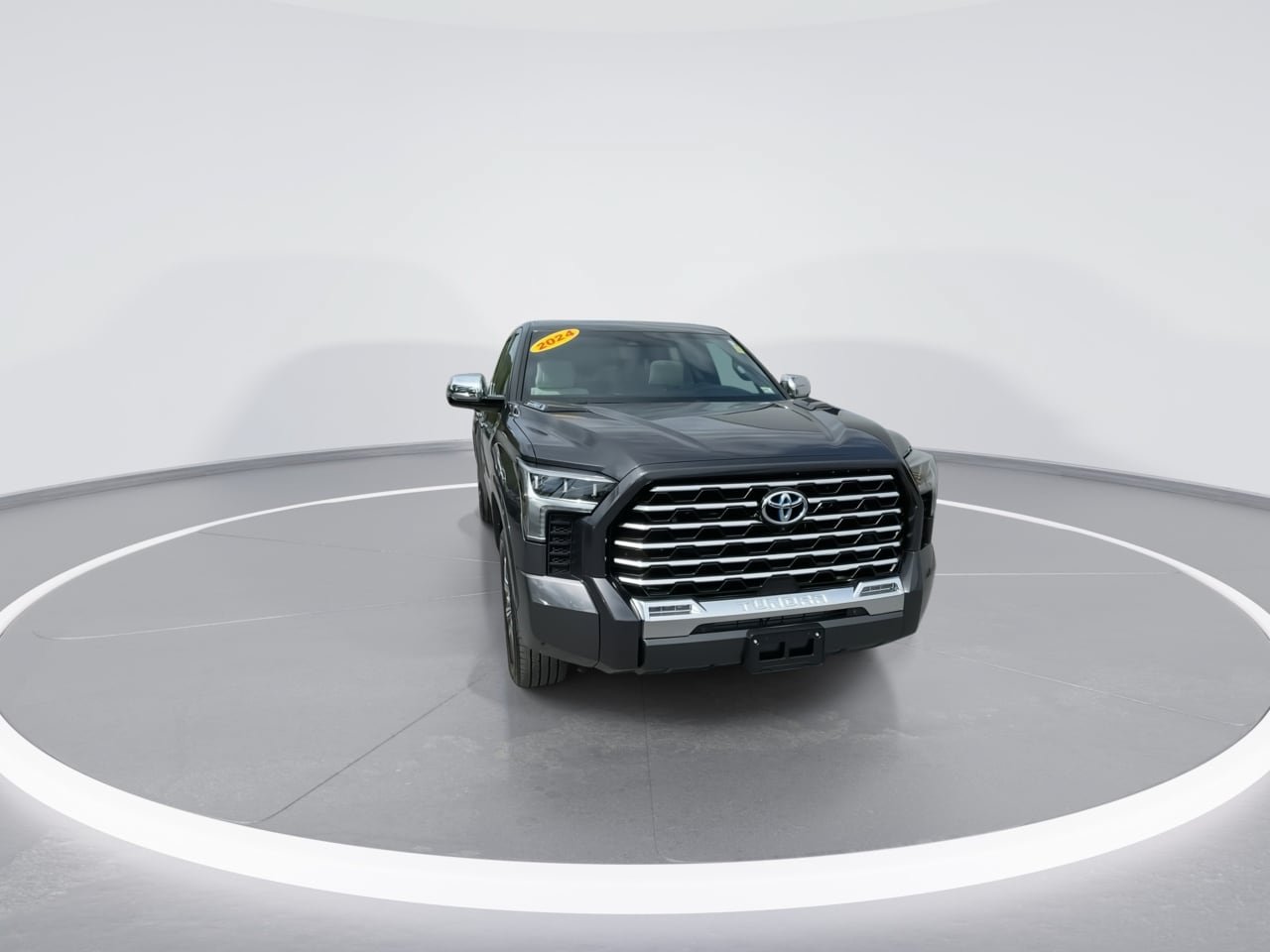 Used 2024 Toyota Tundra Capstone AWD/4WD image 4