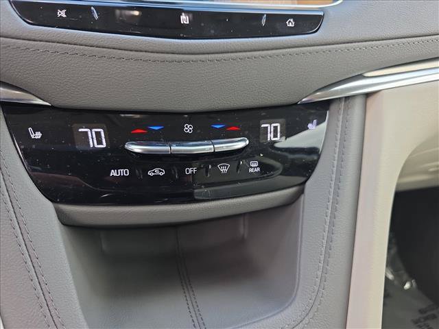 Used 2021 Cadillac XT5 Premium Luxury AWD/4WD image 22