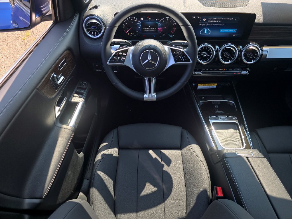 New 2026 Mercedes-Benz GLB 250 4MATIC image 25