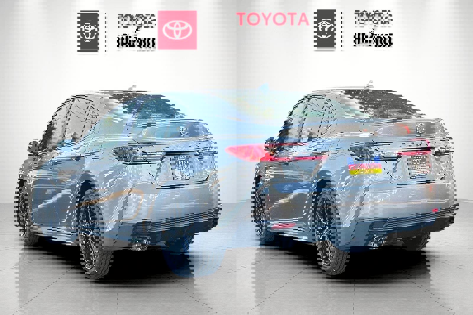 New 2026 Toyota Camry SE image 6