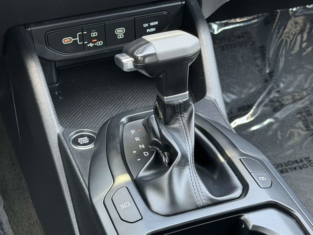 Used 2025 Kia K4 FWD image 22