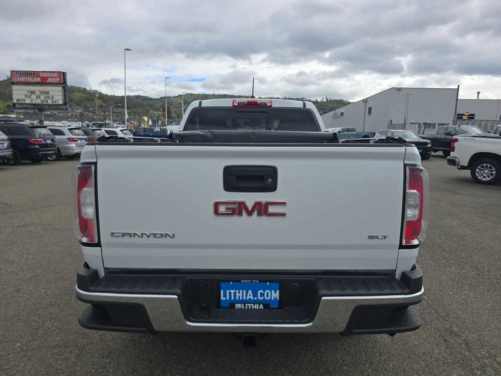 Used 2017 GMC Canyon SLT w/ Driver Alert Package image 4