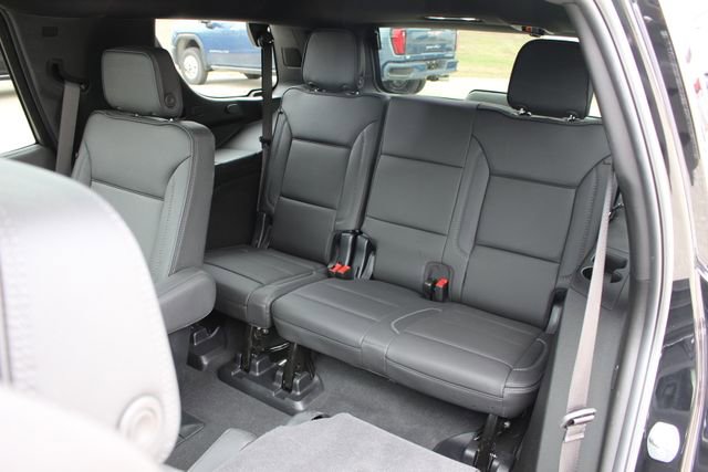 Used 2025 GMC Yukon Denali w/ Sun & Power Step Package image 11