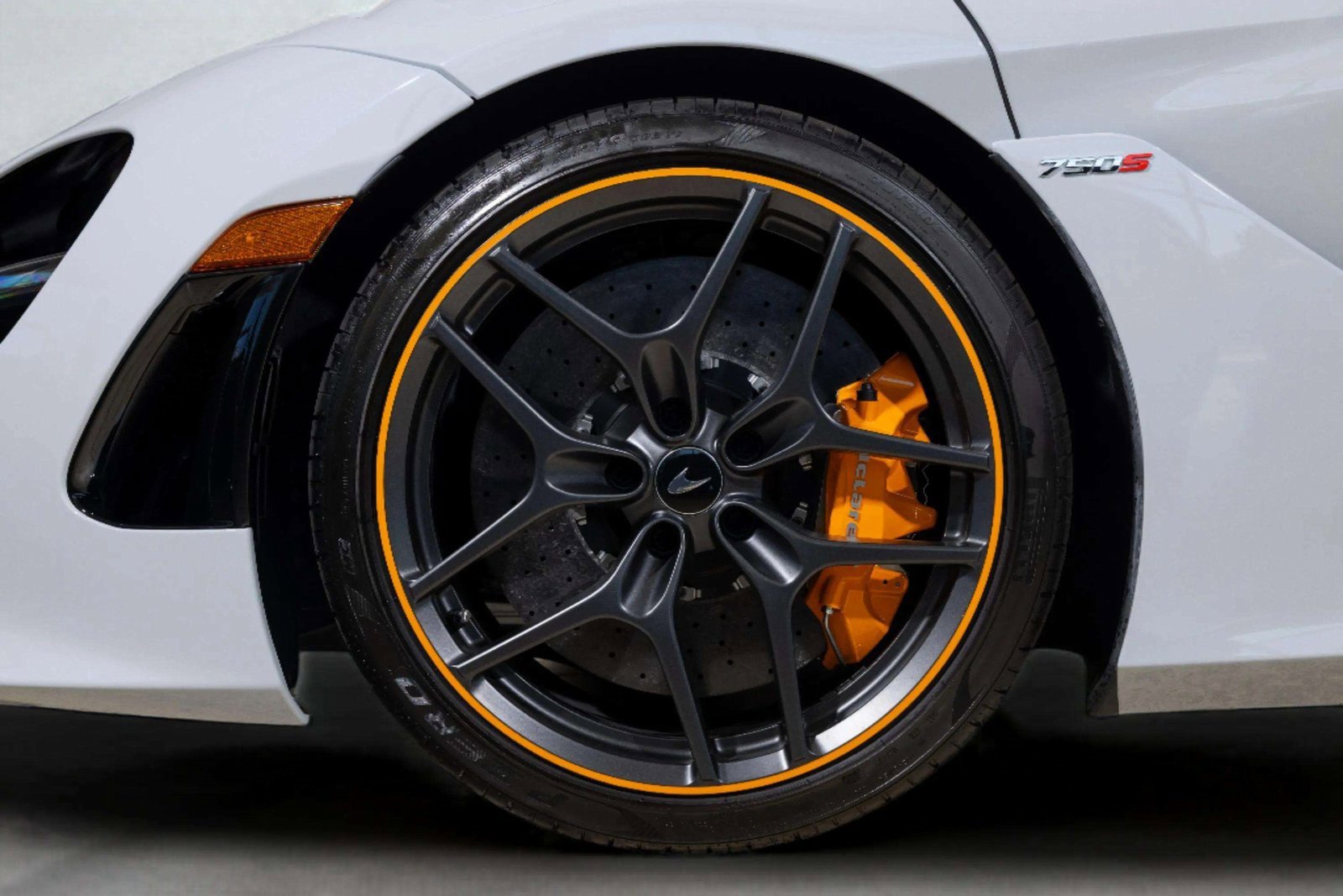 New 2026 McLaren 750S image 13