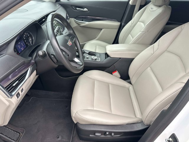 Used 2023 Cadillac XT4 Luxury FWD image 20