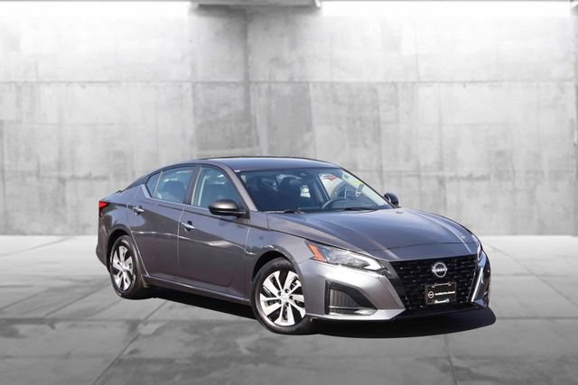 Certified 2024 Nissan Altima 2.5 S FWD image 2