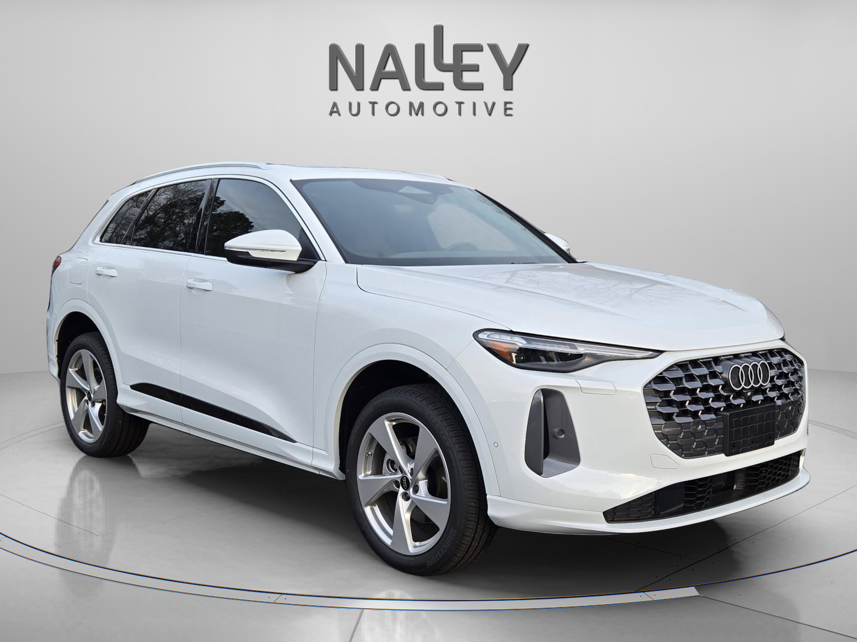 New 2025 Audi Q5 Premium Plus image 8