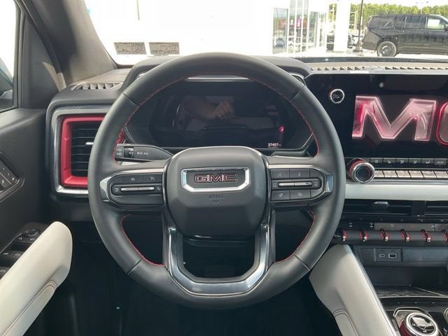 Used 2024 GMC Canyon AT4X AWD/4WD image 3