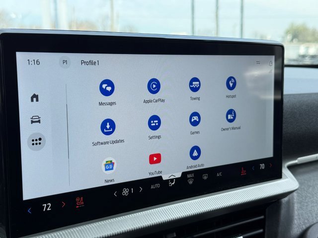 Certified 2025 Ford Explorer Platinum w/ LUX Leather Package image 33