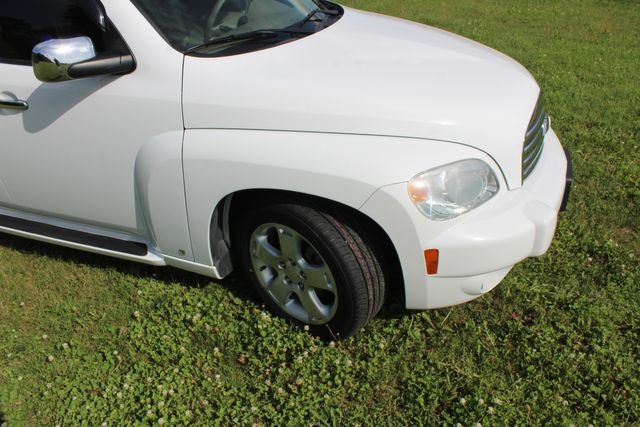 Used 2006 Chevrolet HHR LT FWD image 6