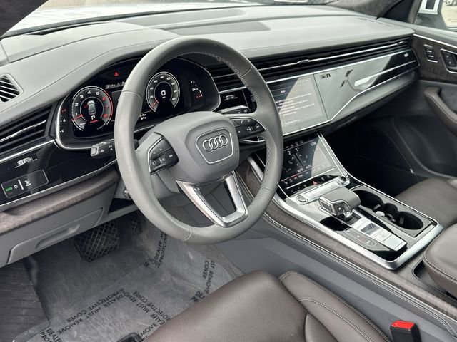 Used 2022 Audi Q8 Prestige image 22