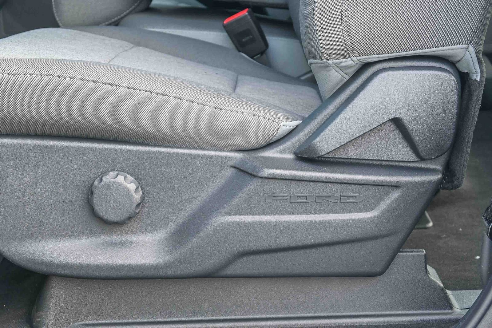 New 2026 Ford F250 XL image 22