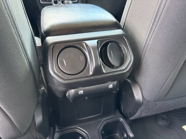 Used 2018 Jeep Wrangler Unlimited Sport S AWD/4WD image 13