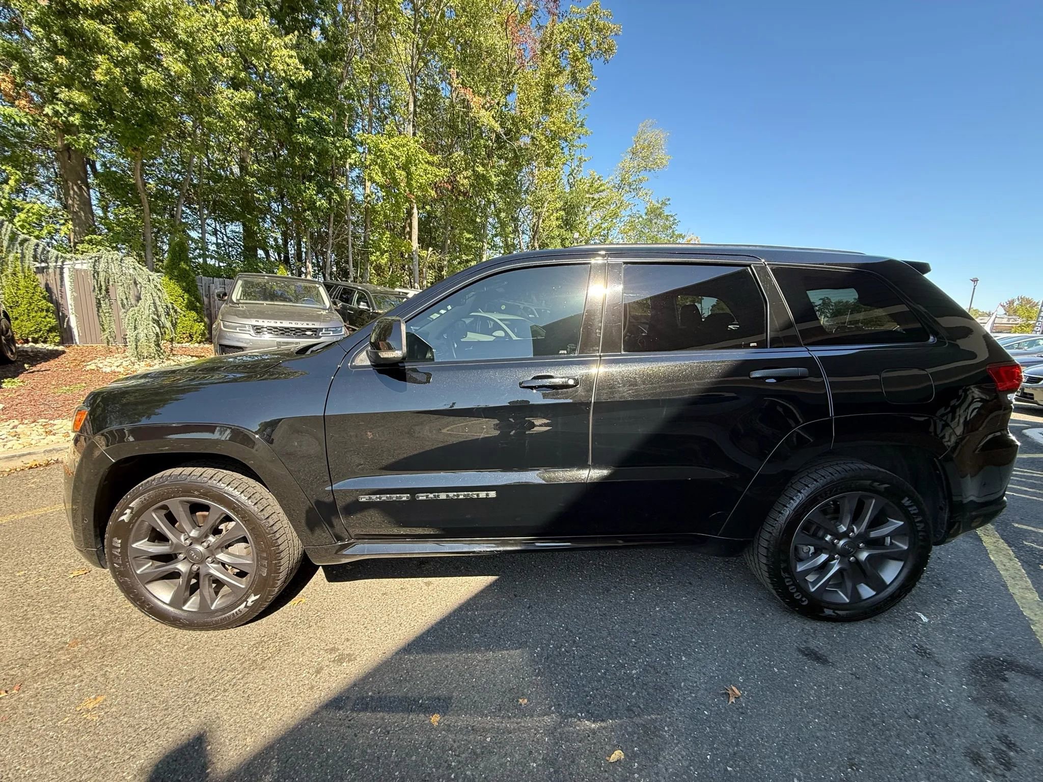 Used 2019 Jeep Grand Cherokee High Altitude AWD/4WD image 3