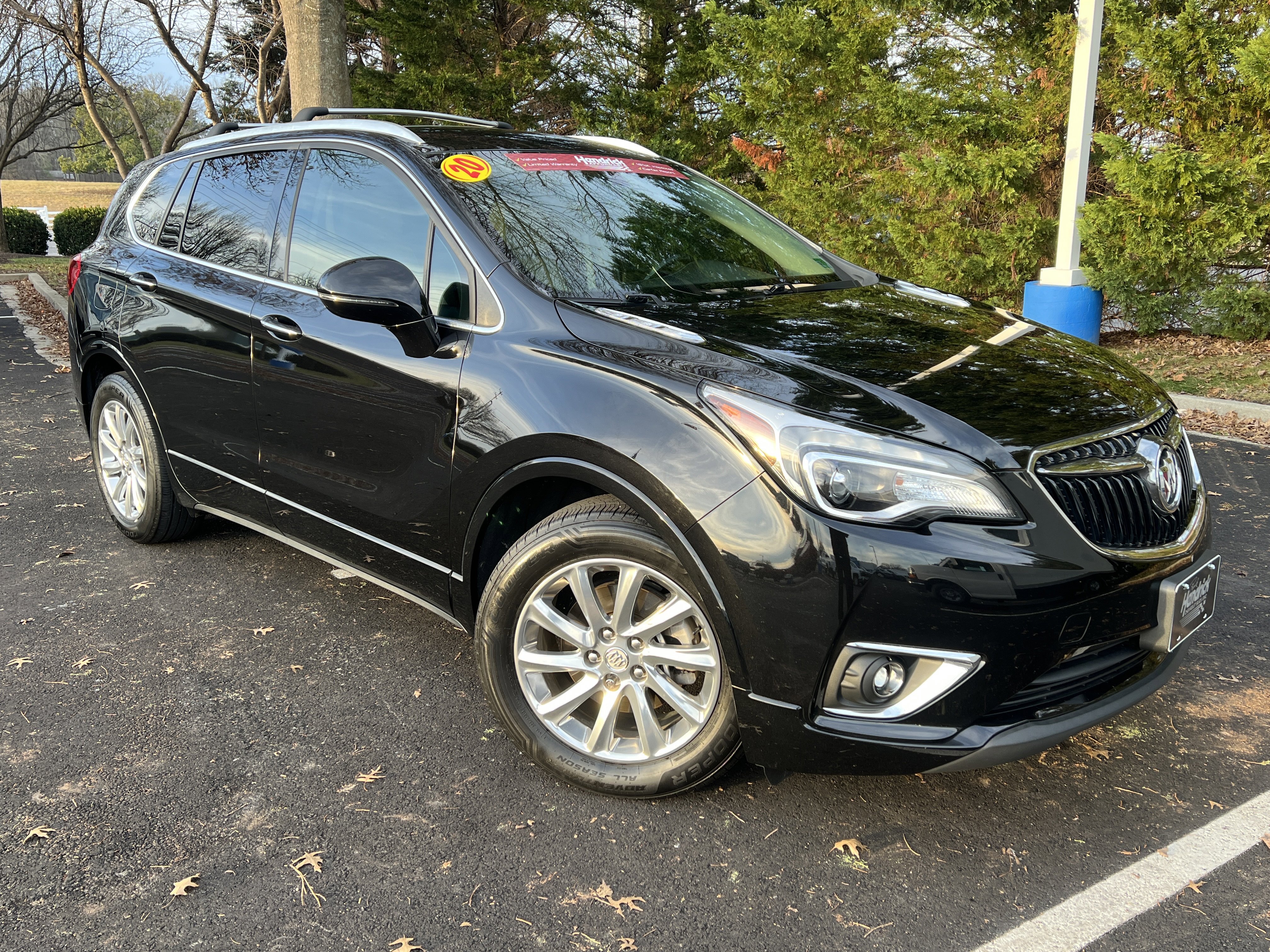 Used 2020 Buick Envision Essence image 2
