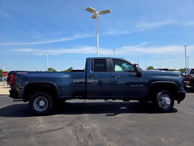 New 2026 Chevrolet Silverado 3500 W/T AWD/4WD image 14