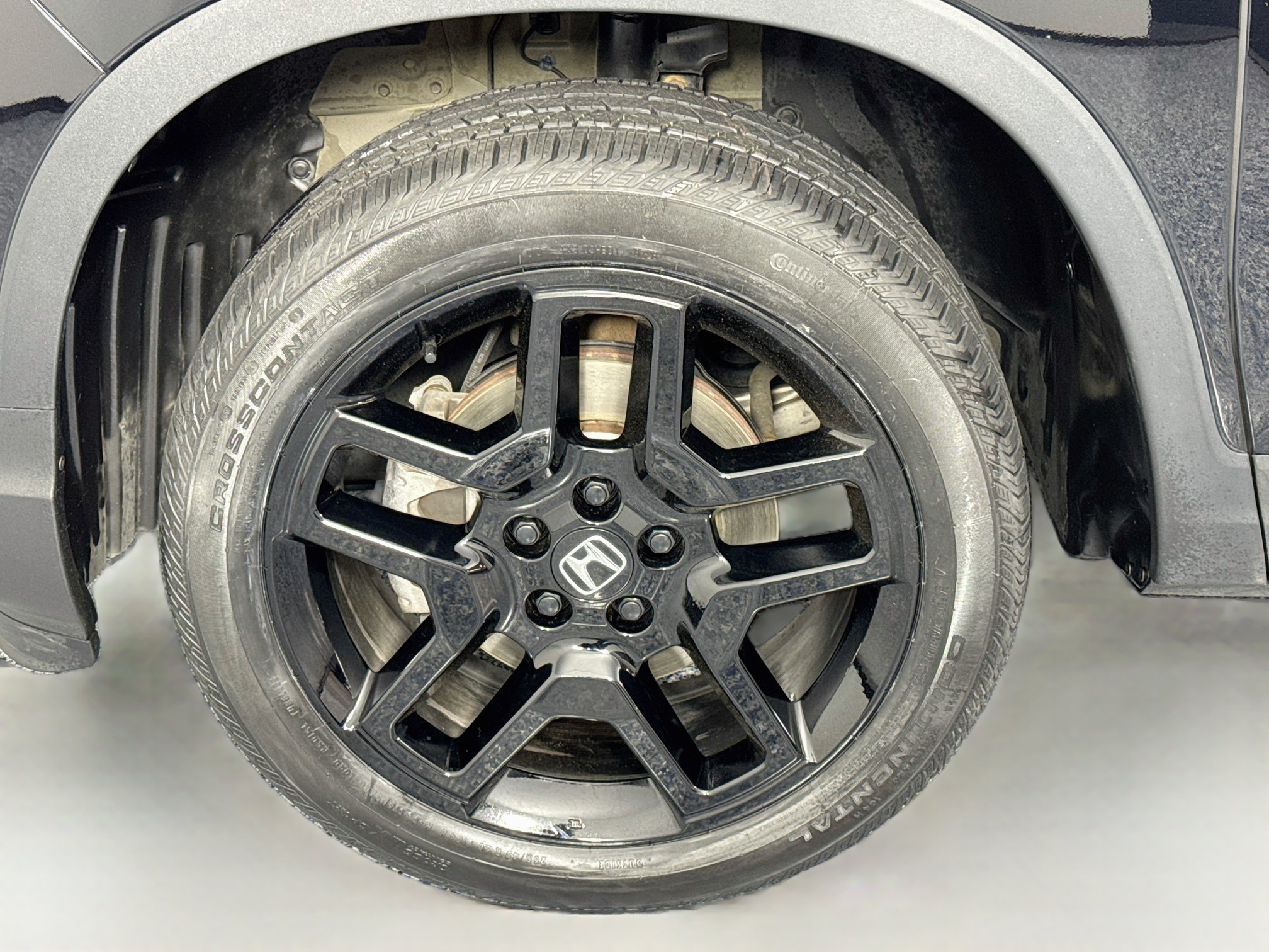 Certified 2025 Honda Passport Black Edition image 32