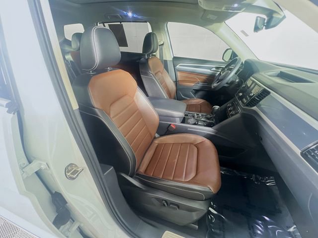 Used 2021 Volkswagen Atlas SEL Premium image 29