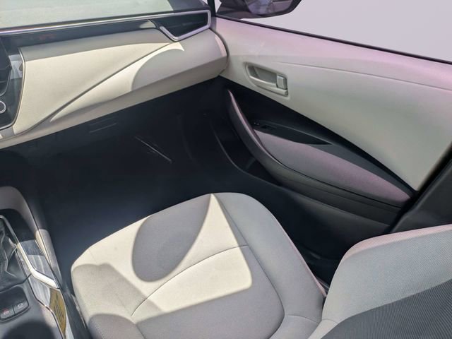 Used 2022 Toyota Corolla L FWD image 15