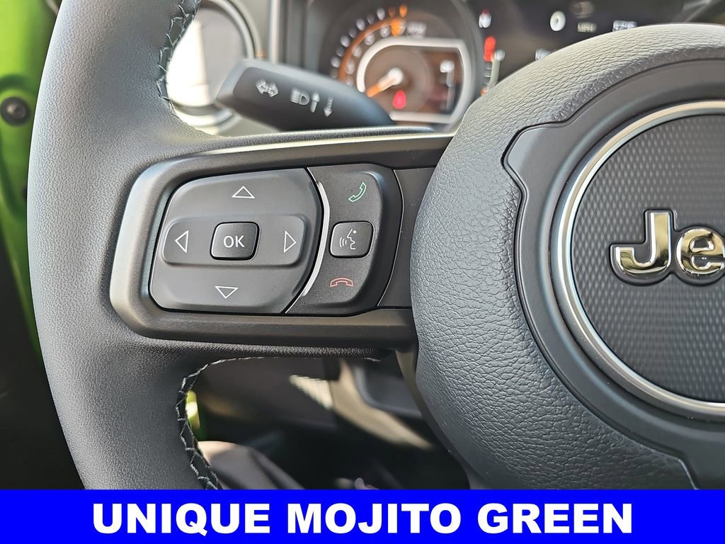 New 2025 Jeep Gladiator Mojave w/ Convenience Group image 16