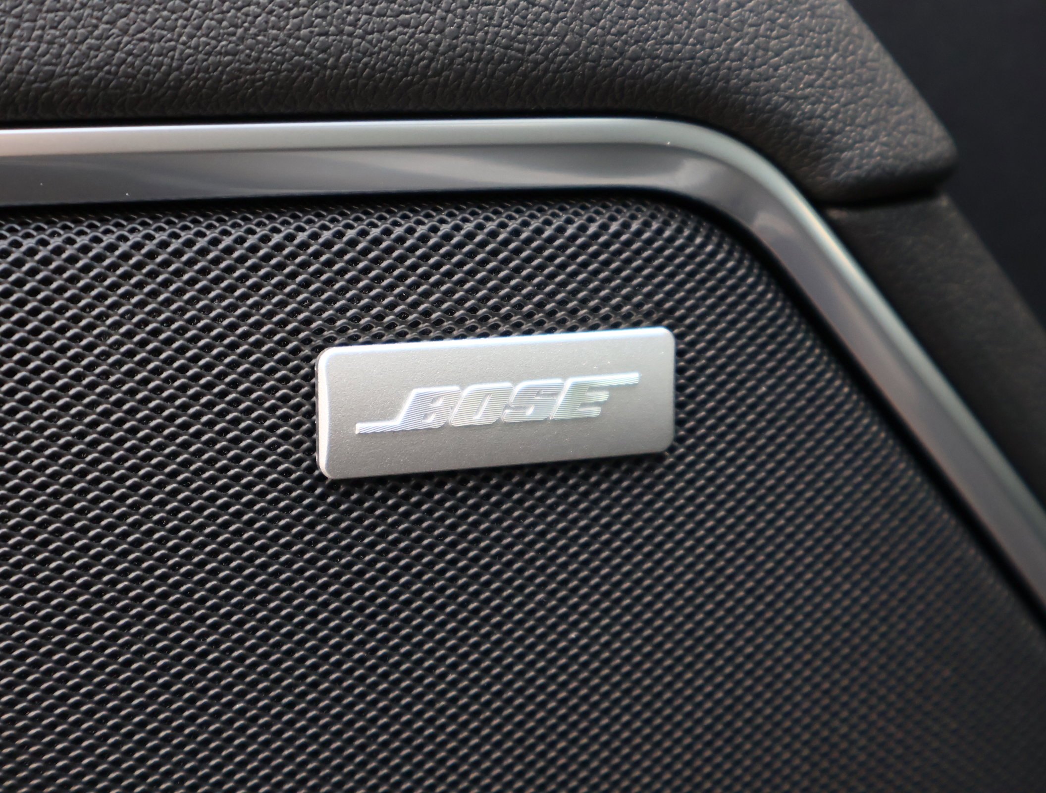 New 2026 Chevrolet Silverado 2500 LTZ w/ LTZ Convenience Package AWD/4WD image 9