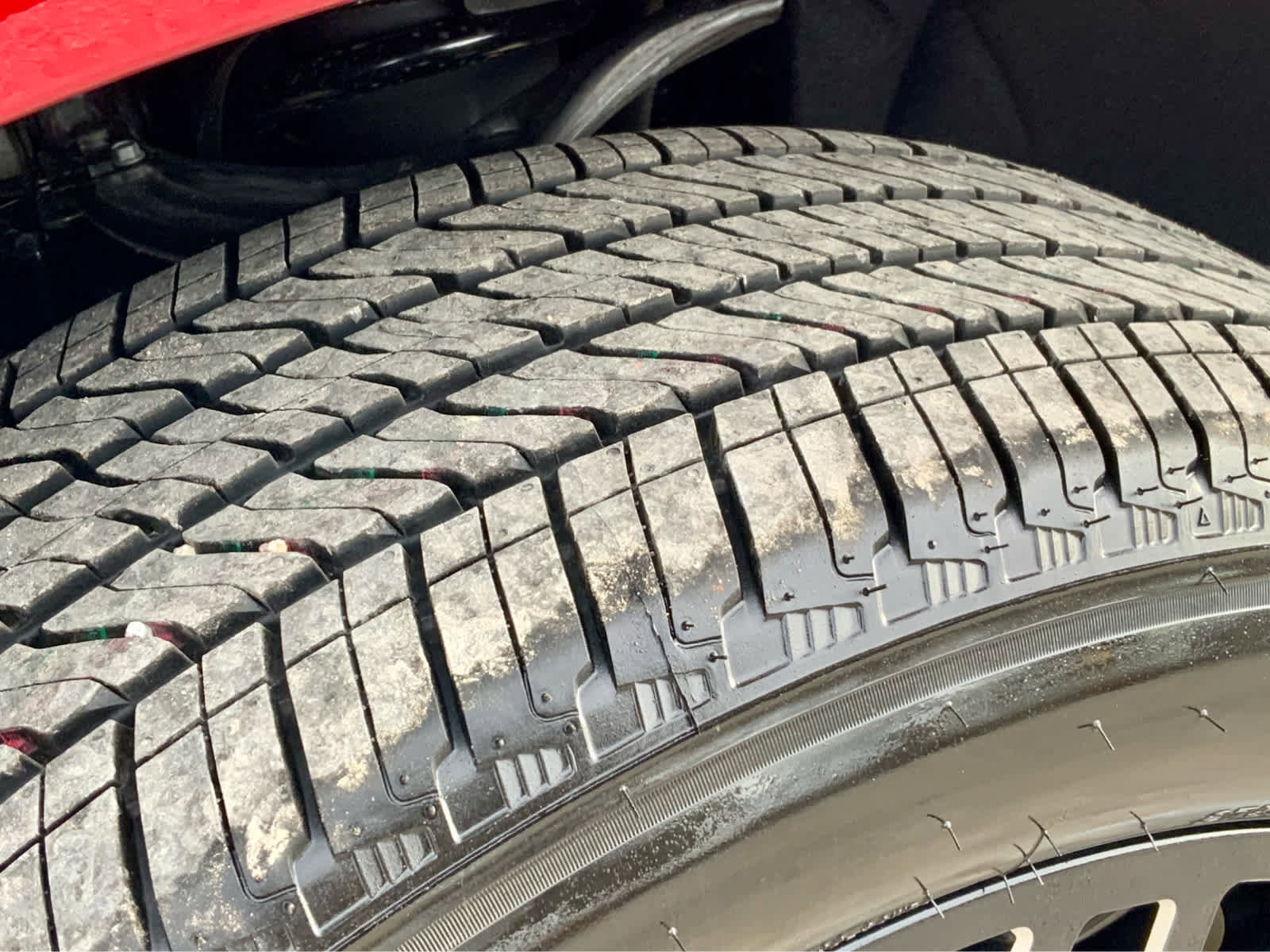 New 2026 Chevrolet Suburban RST image 18