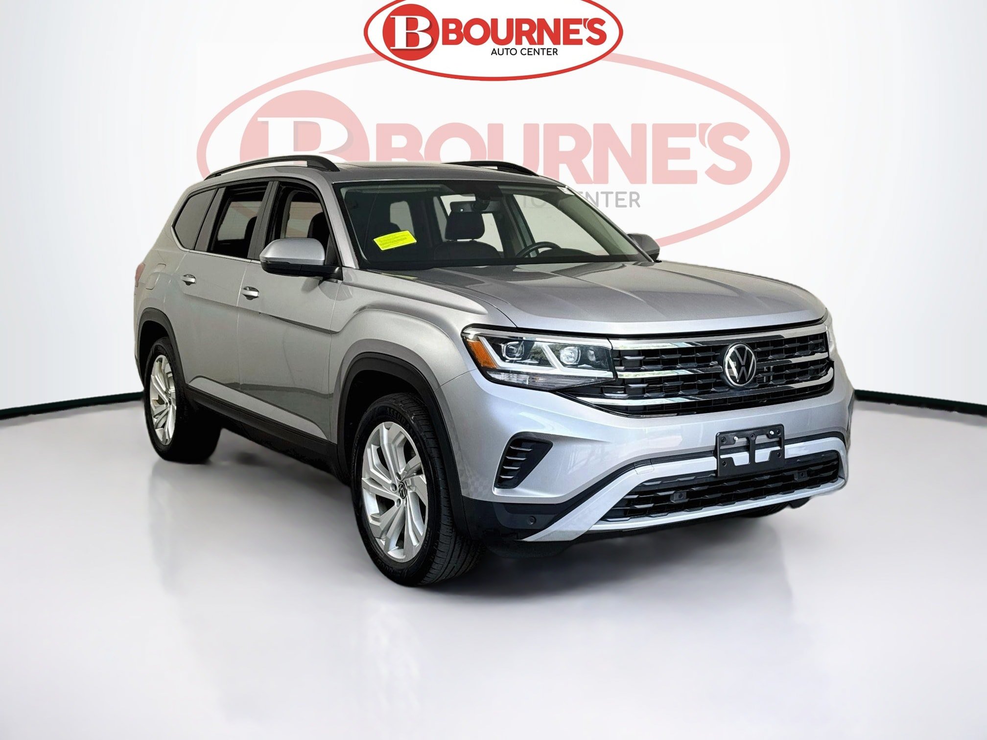 Used 2023 Volkswagen Atlas SE w/ Panoramic Sunroof Package