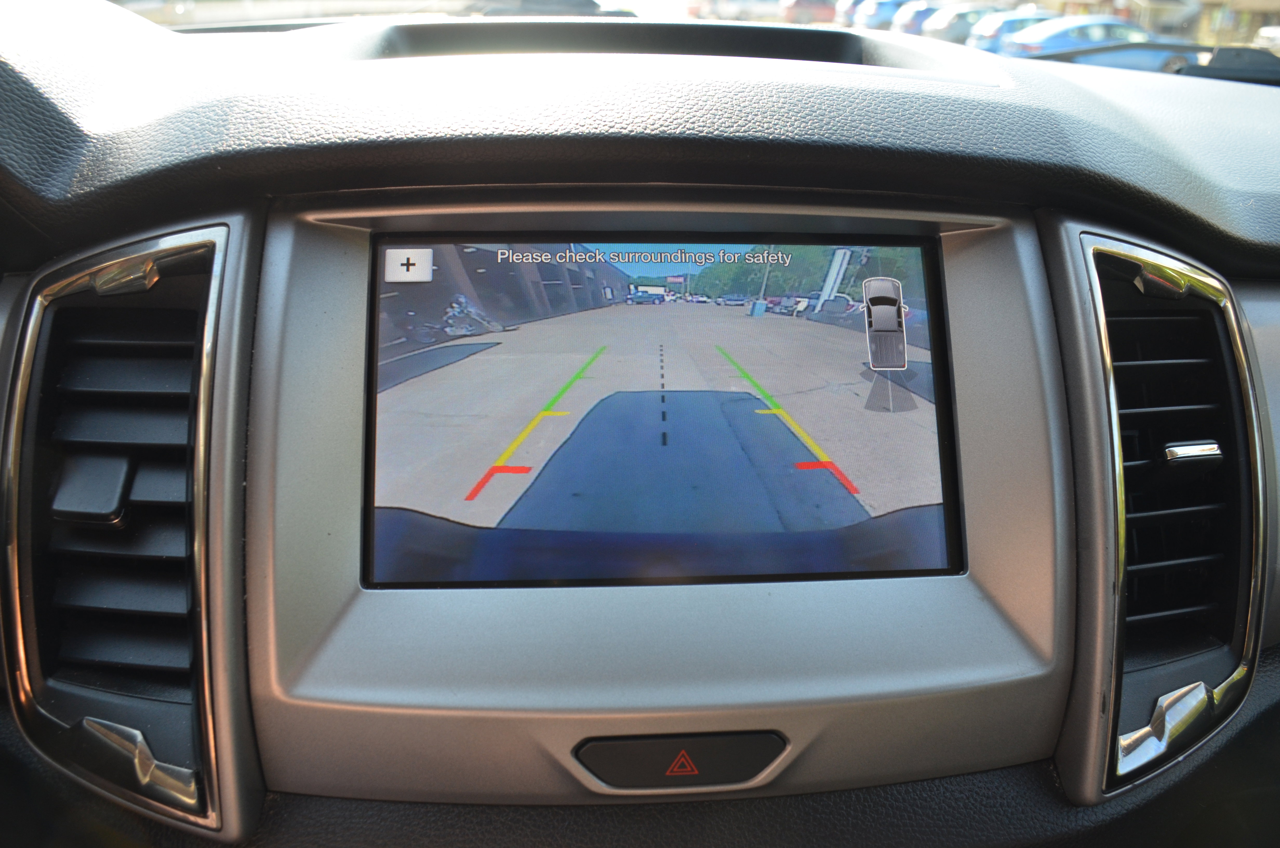 Used 2019 Ford Ranger XLT w/ FX4 Off-Road Package image 15