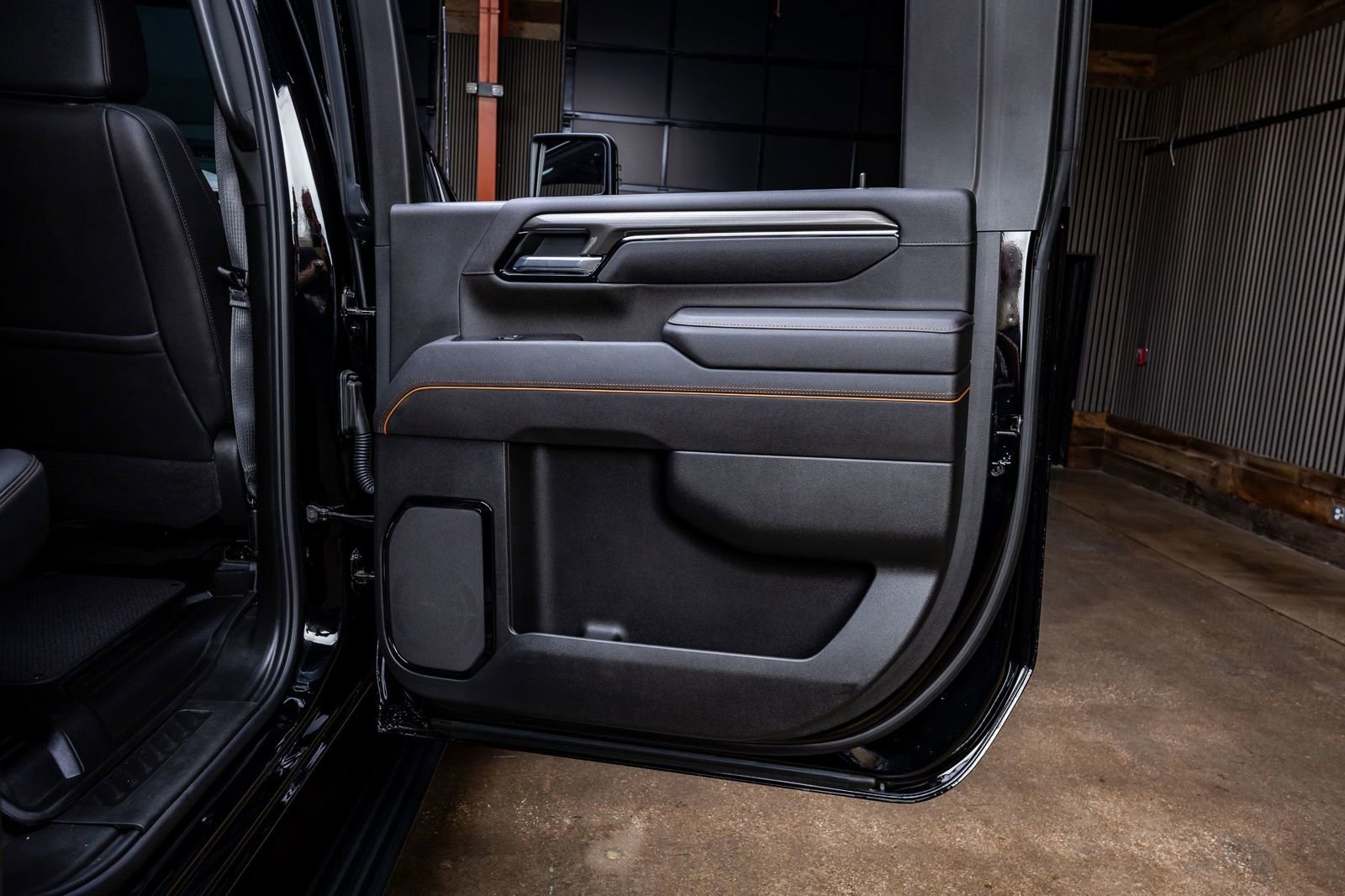 Used 2026 GMC Sierra 2500 AT4 w/ AT4 Premium Plus Package image 37